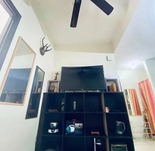 Apartment In Metro V Pad