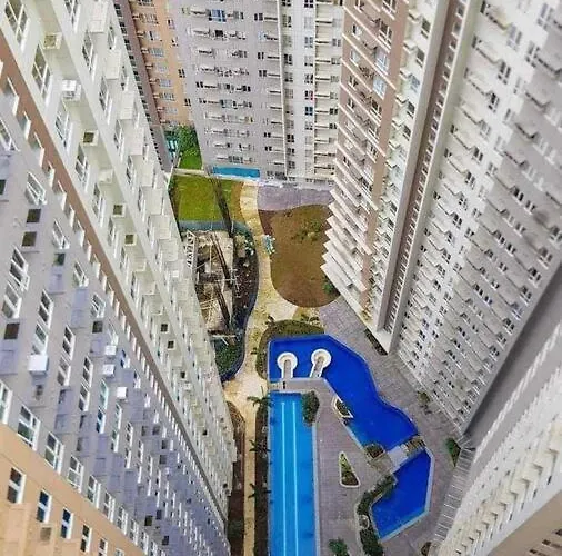 Apartment In Metro V Pad *